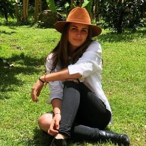 Meet your Posher, Linda